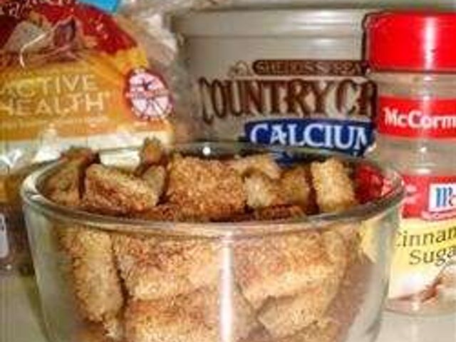 Крутоны с корицей