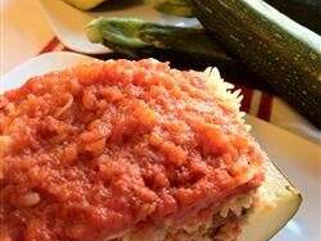 Цуккини, фаршированные бараниной