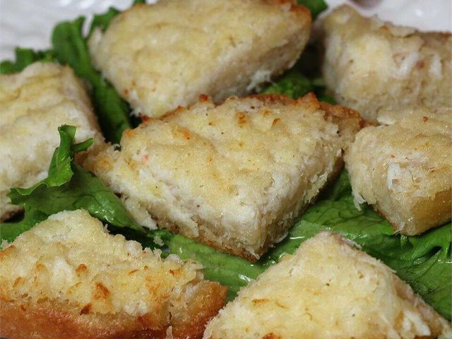 Тосты с крабовым мясом